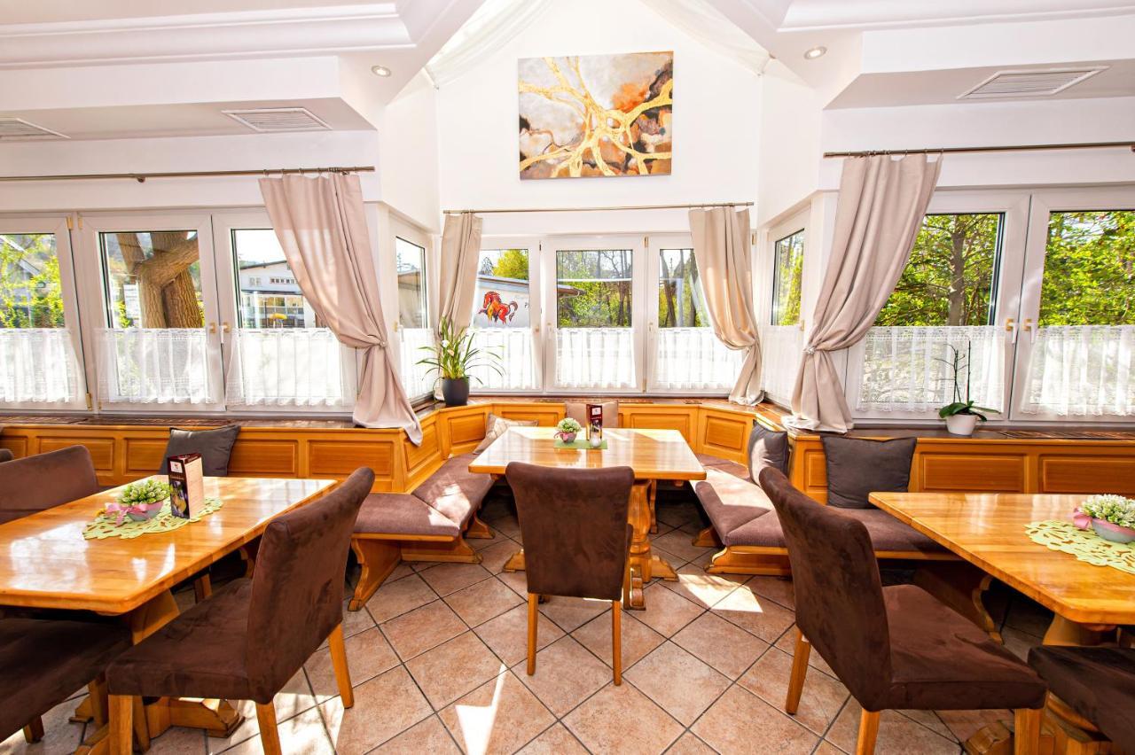Hotel Wiental Pressbaum Eksteriør bilde
