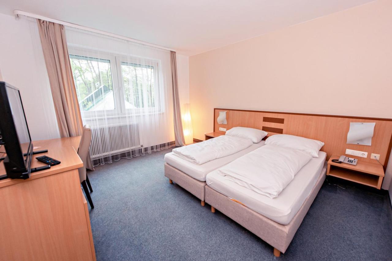 Hotel Wiental Pressbaum Eksteriør bilde