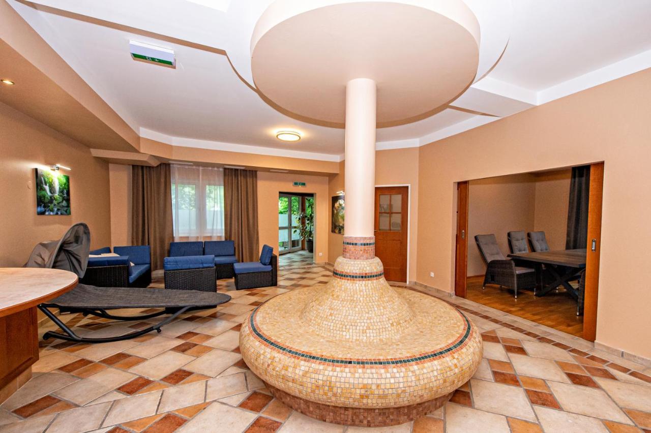 Hotel Wiental Pressbaum Eksteriør bilde